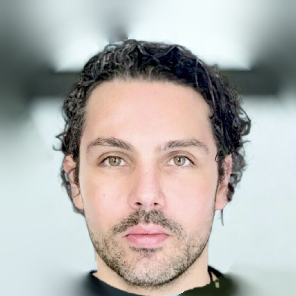 Davide Vacchina, música de A.I. Sofocos